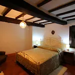别墅 La Casa Nel Borgo *