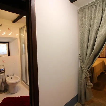 La Casa Nel Borgo * קורטונה